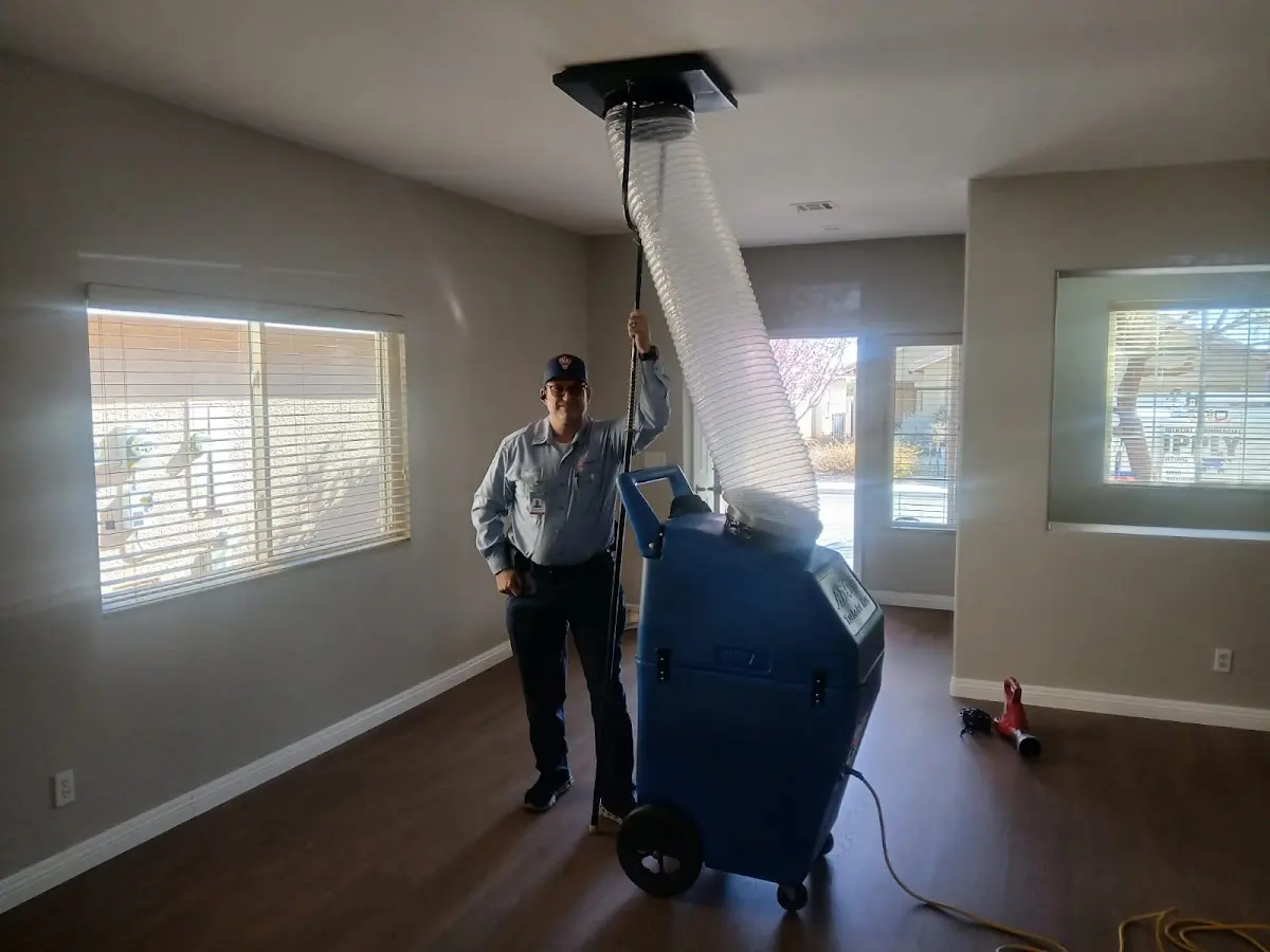 Professional Smart Thermostat Installation work inside a San Pablo home